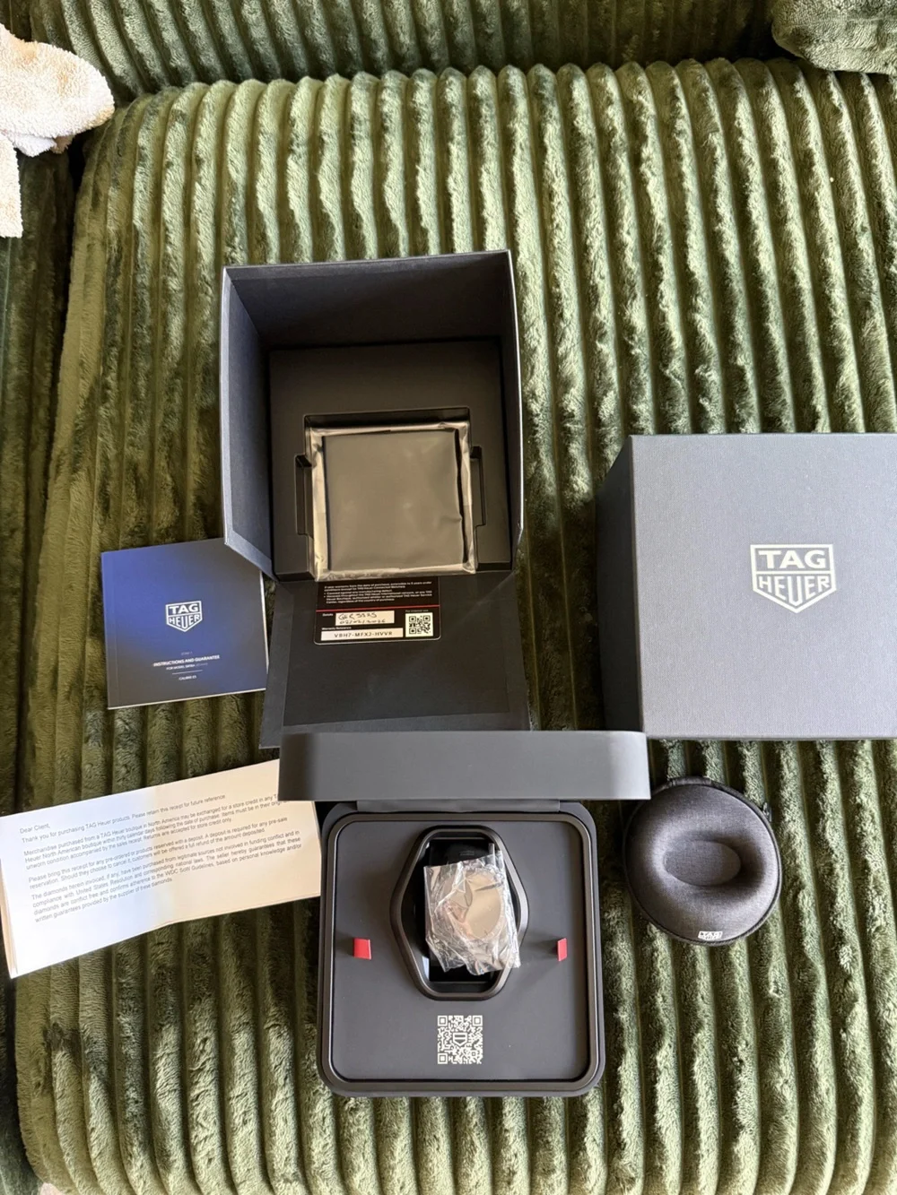 TAG Heuer Connected Calibre E5 45mm titanium grade 2 coated with black DLC